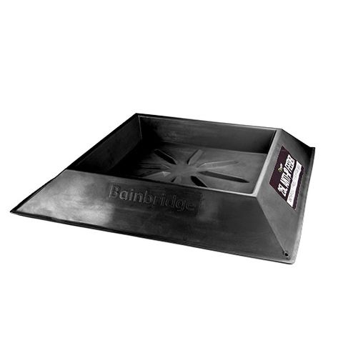 Anti-Tip Feeder 25lt
